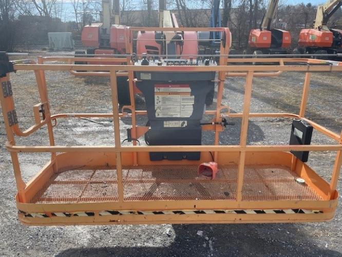 JLG Used 600AJ