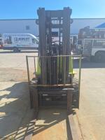 Clark GPX25 Pneumatic Forklift