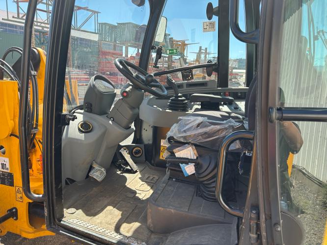 JCB 407 Wheel Loader