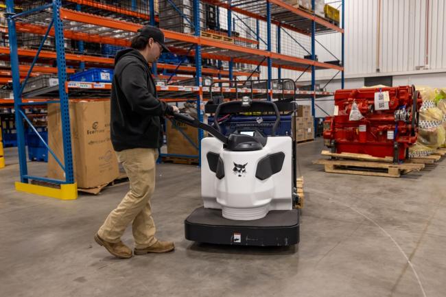 Rider Pallet Jack (6,000-8,000 LBS)