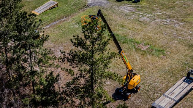 T65D Telescopic Boom Lift