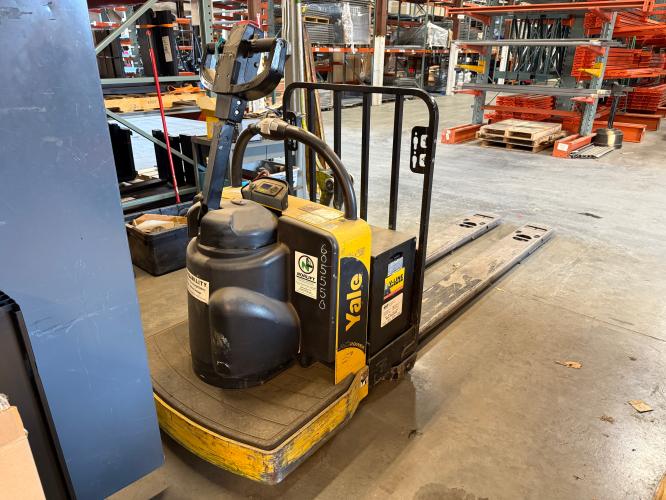 Yale MPE060LVGN24T2796 Electric Pallet Jack