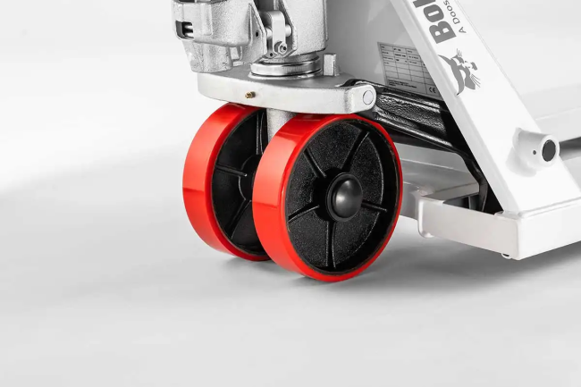 Bobcat Hand Pallet Jack, Poly Wheel (5,500 LBS)