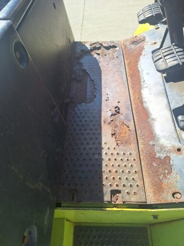 Clark GPX25 Pneumatic Forklift