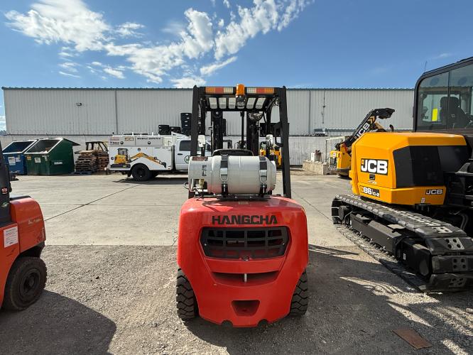 Hangcha FP30 Pneumatic Forklift