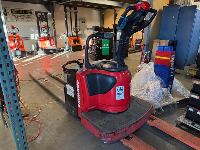 Raymond 8410FRE60L Electric Pallet Jack
