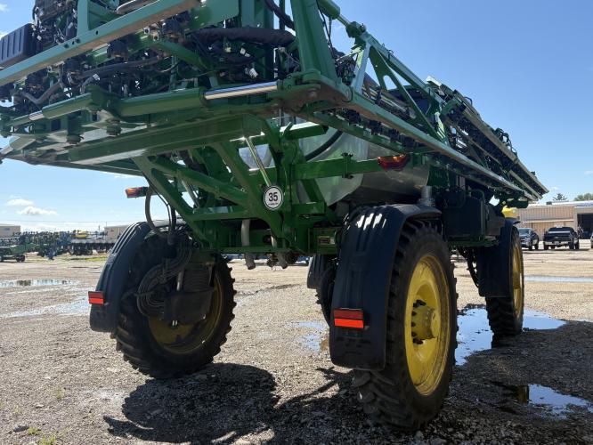 John Deere 412R