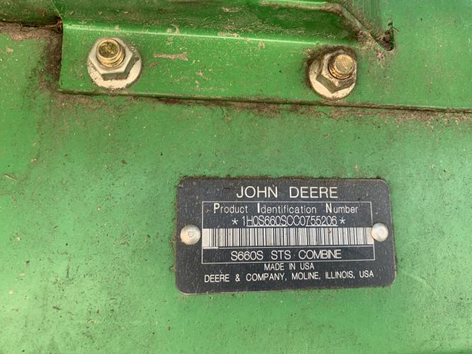 John Deere S660