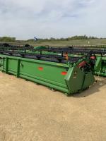 John Deere 635F