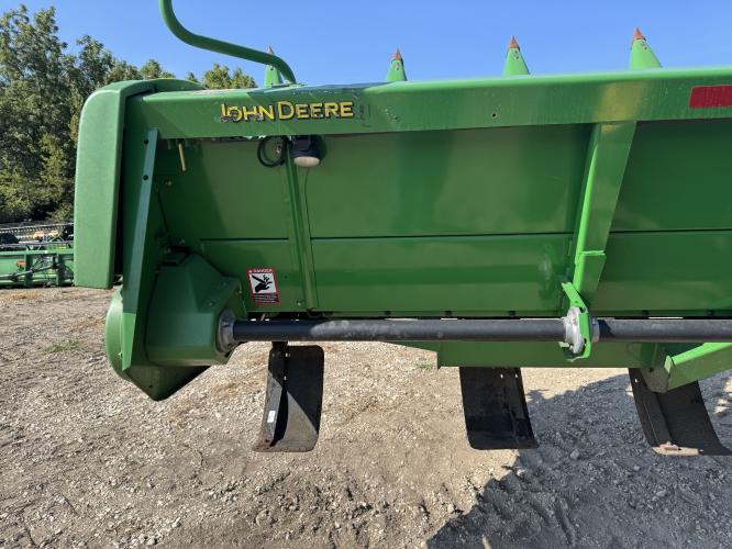 John Deere 612C