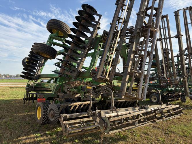 John Deere 2660VT