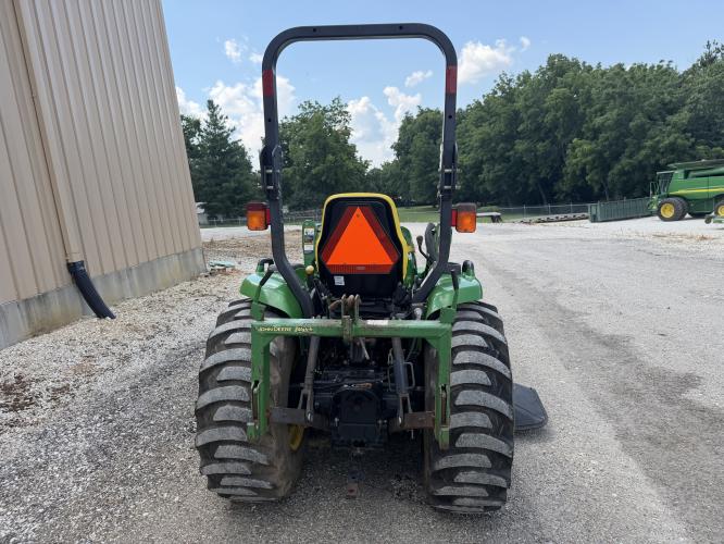 John Deere 3720