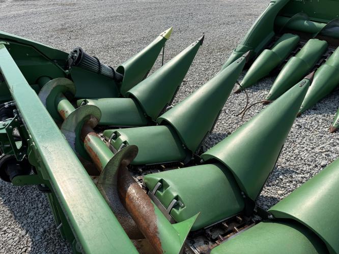 John Deere C8R