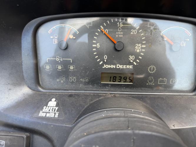 John Deere 3720