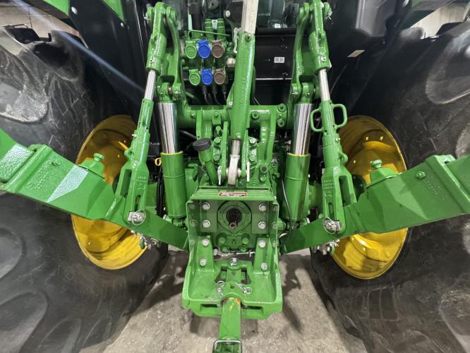 John Deere 5120M
