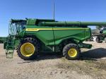 John Deere X9 1000