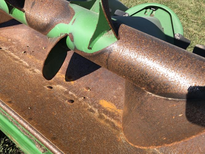 John Deere 608C