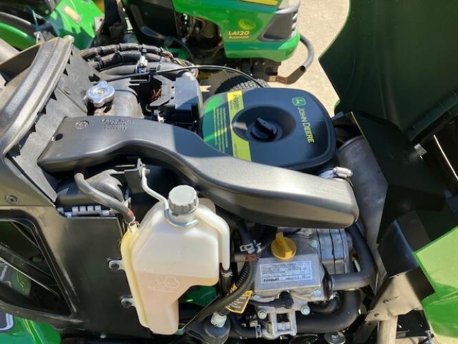 John Deere X730