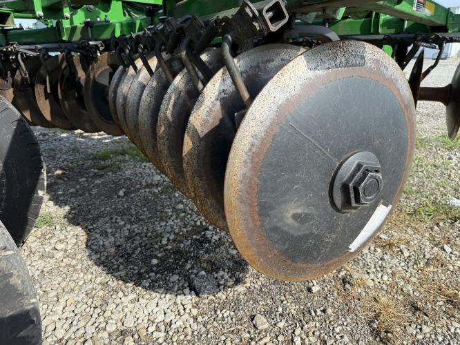 John Deere 2730
