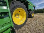 John Deere S7 700