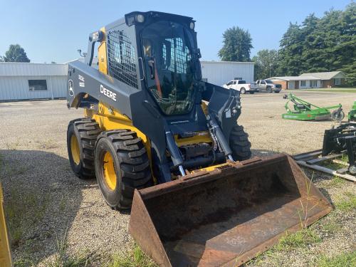 2022 John Deere 332G