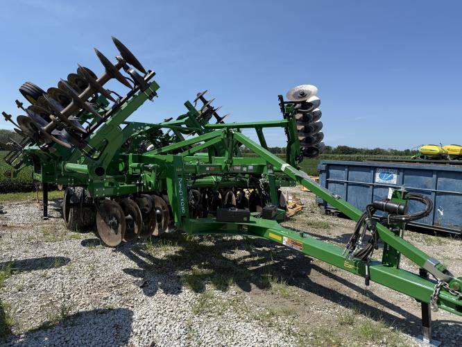John Deere 2730