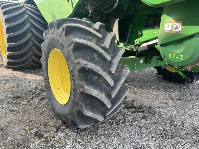 John Deere S790