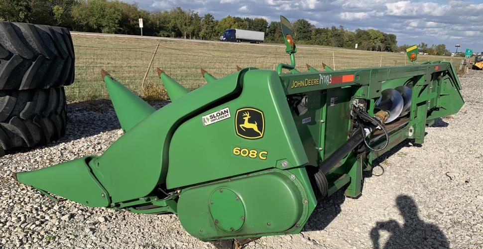 John Deere 608C