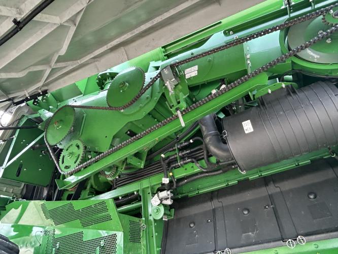 John Deere S770