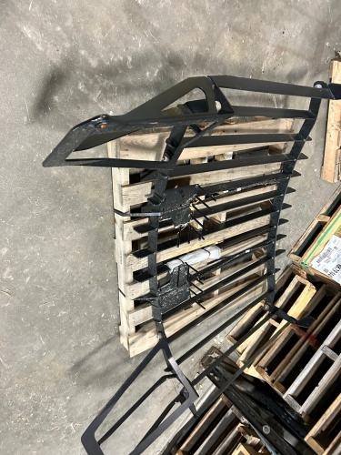 John Deere BYT11488 front window grille
