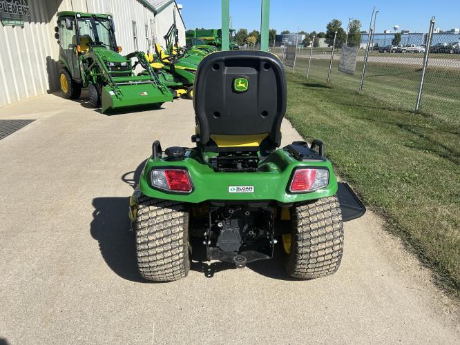 John Deere X730