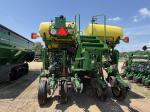 John Deere 1775NT