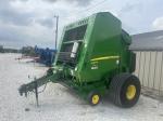 John Deere 560M