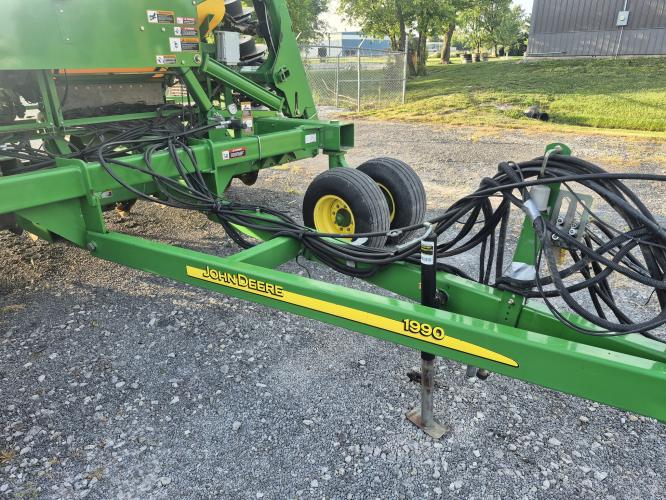 John Deere 1990