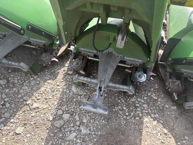 John Deere 608C