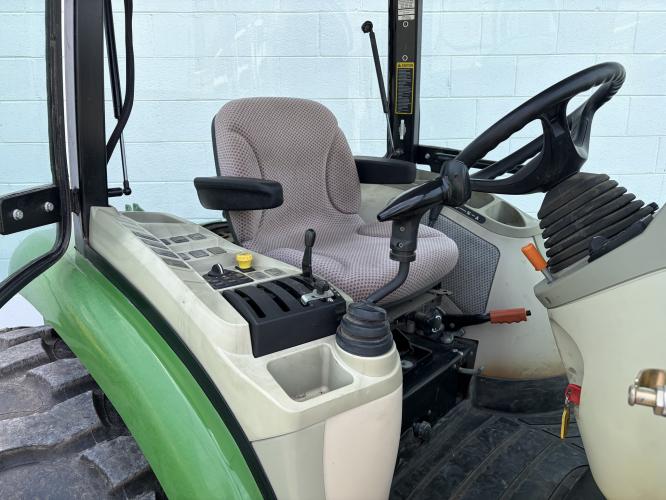 John Deere 4052R