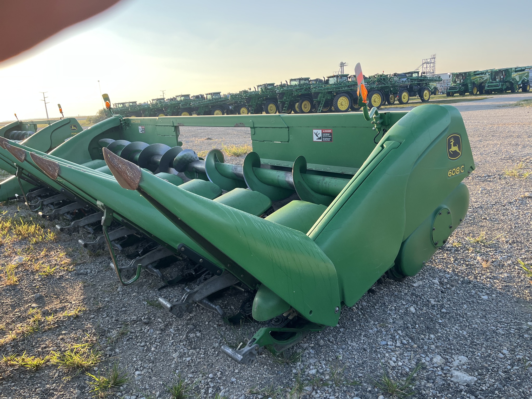 2011 John Deere 608C