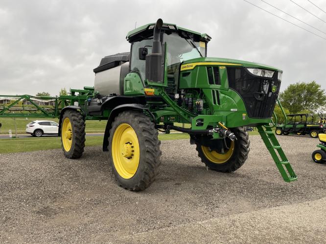 John Deere 412R