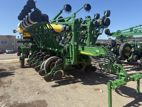 2013 John Deere 1790