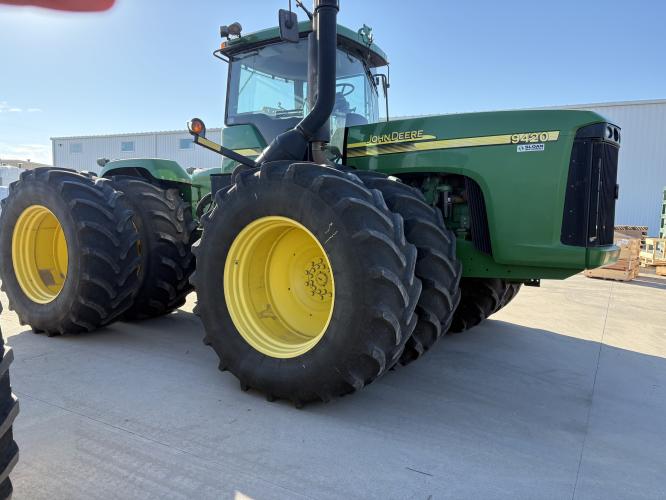John Deere 9420