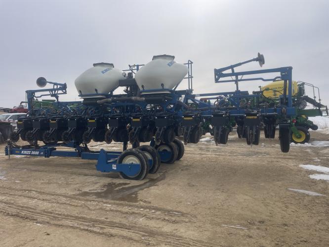 Kinze 3600