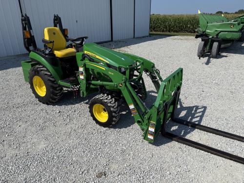 2021 John Deere 2025R