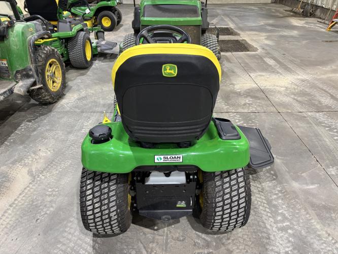 John Deere X390