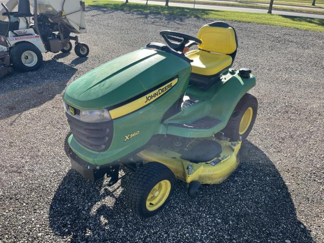 John Deere X360