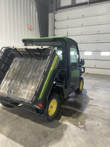 John Deere XUV 845R Premium Cab
