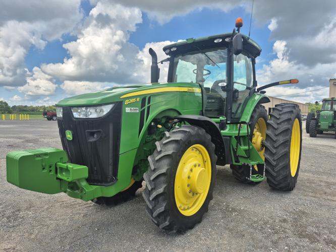 John Deere 8285R