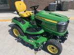 John Deere X758