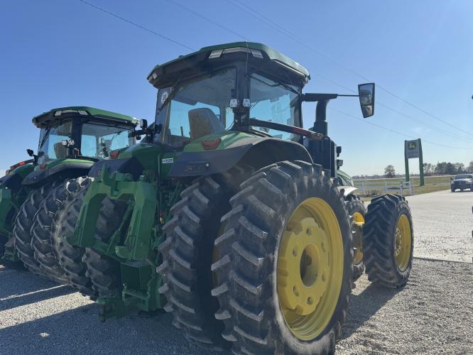 John Deere 8R 370