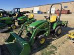 John Deere 2305