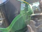 John Deere 6215R